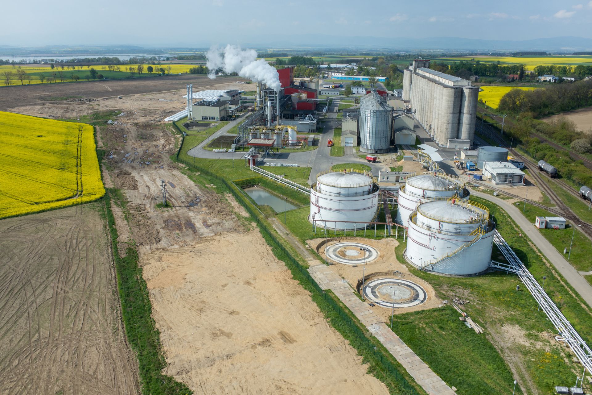 Importers achieve cost savings through the First Sale rule!